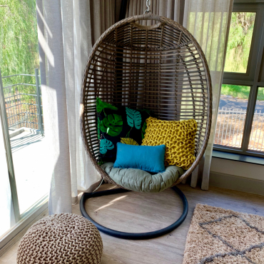 HangingChair01